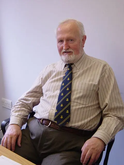 Jimmy Young, Ausbilder von Thomas Schalla Jimmy Young, Ausbilder von Thomas Schalla